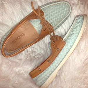 Crochet turquoise sperrys